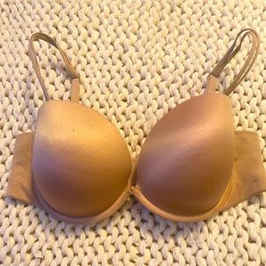 EUC VICTORIA’S SECRET  36D STRAPLESS 5 WAY BRA